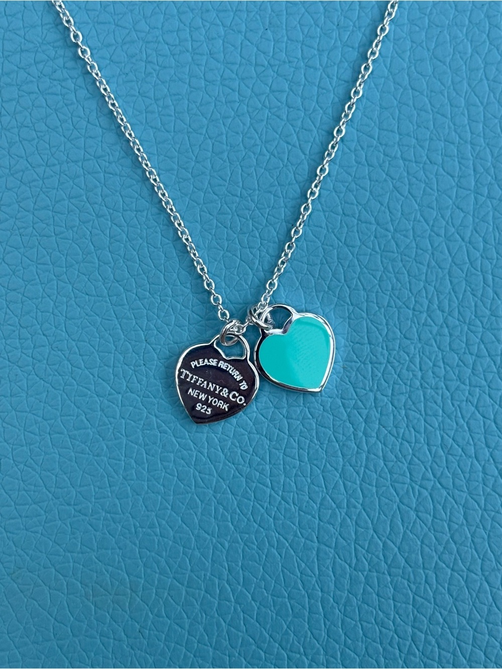 Tiffany & Co. Blue Double Heart Pendant Necklace with pouch